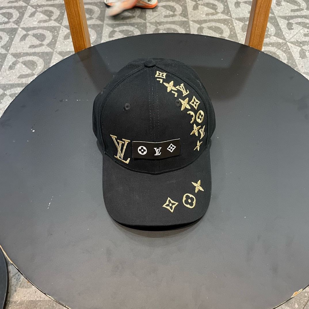 Louis Vuitton Caps